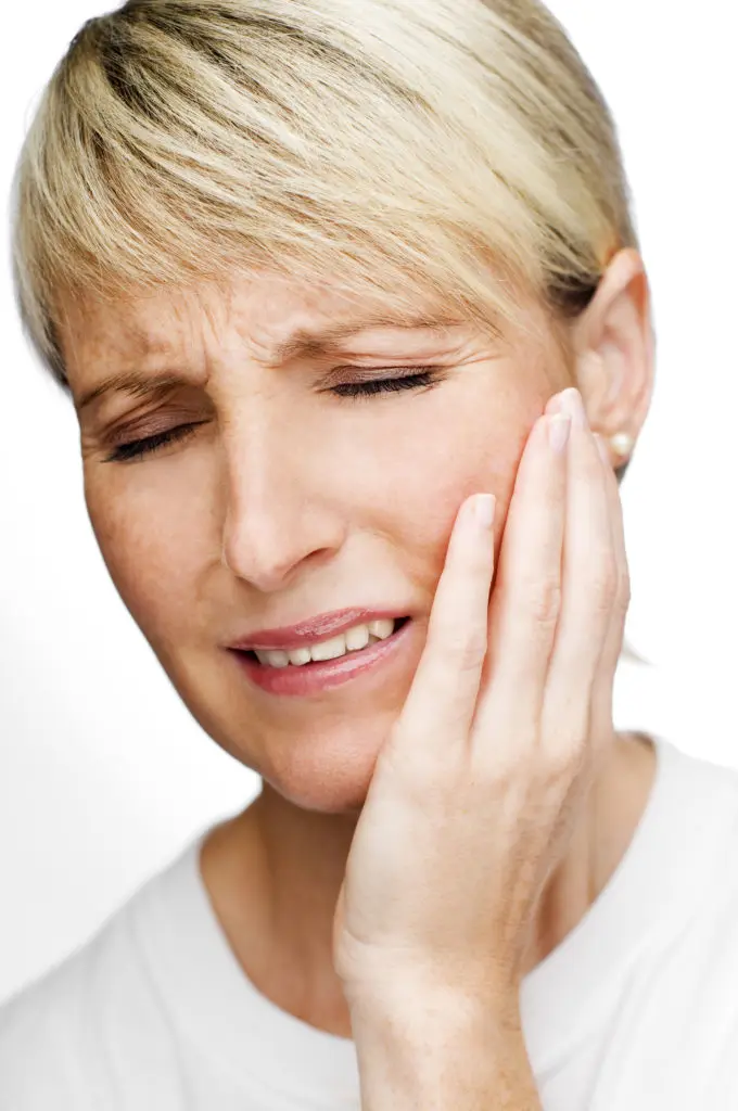 emergency tooth extraction briarcliff